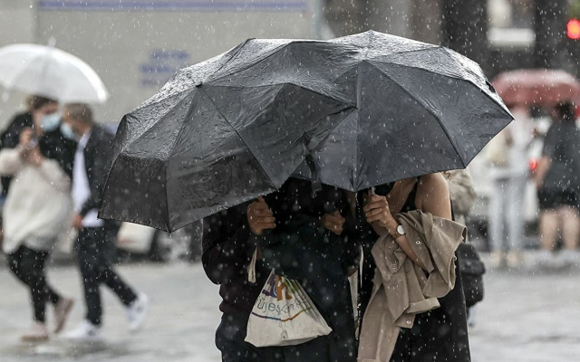 Meteoroloji uyardı sarı kod verildi! En çok İstanbul'u etkileyecek kuvvetli yağış geliyor