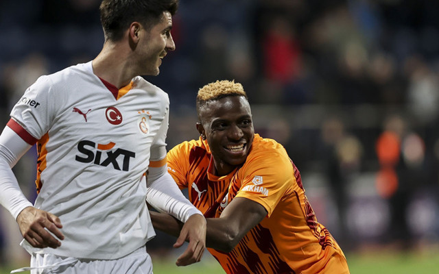 Galatasaray'ın yıldızı Osimhen'in gönlündeki takım belli oldu! Canlı yayında bomba açıklama: Orada oynamak istiyor