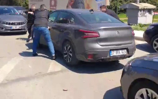 MİT'ten 'sahte baz istasyonu' operasyonu! Siber casusluk yapan 7 şüpheli suçüstü yakalandı