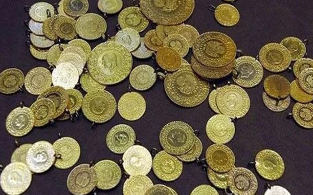 Altındaki düşüşe bakın! İki dev bankanın altın tahmini olay oldu biri 3 ay biri 6 ay dedi