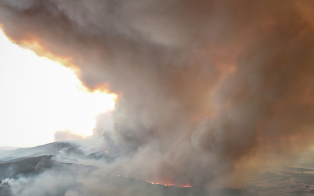 Gelibolu'da başladı Eceabat'a yayıldı! Çanakkale'de yeni yangın çıktı,durum fena