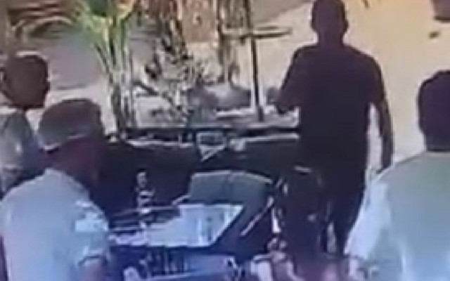 Oyuncu Ufuk Bayraktar İstanbul'da iş yeri basıp para istedi işte o haraç videosu