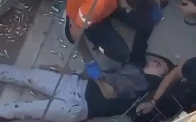 İzmir canisinin telefonundan çıkanlar şok etti! Babasıyla ateş talimi yapmış