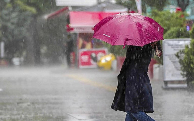 Sel uyarısı yapılmıştı! 13 kente sarı kodlu uyarı geldi...