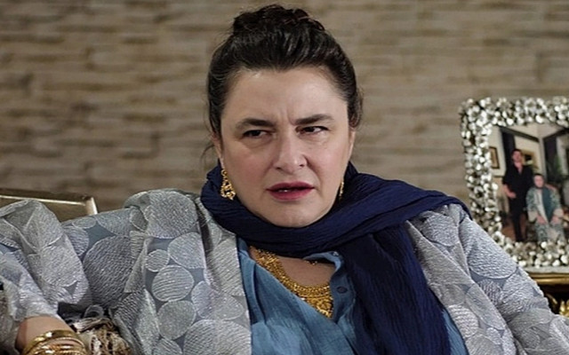 Esra Dermancıoğlu ülkeyi terk edip o ülkeye yerleşti! O paylaşımında duyurdu, sosyal medya çalkalandı