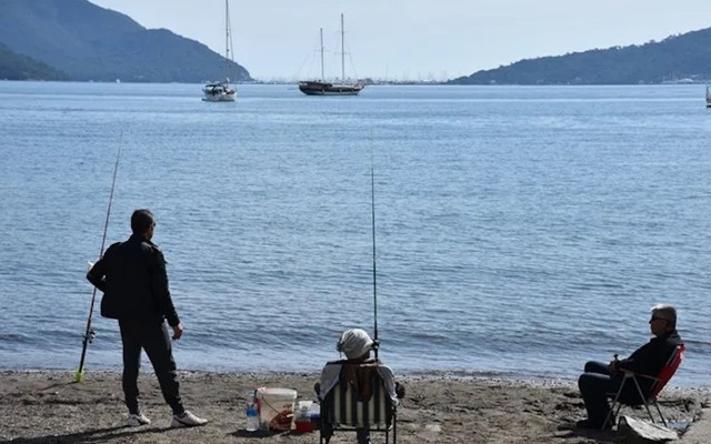 Yurt genelinde yağış yok ama fırtınaya dikkat! Hızı 70 km'yi aşacak...
