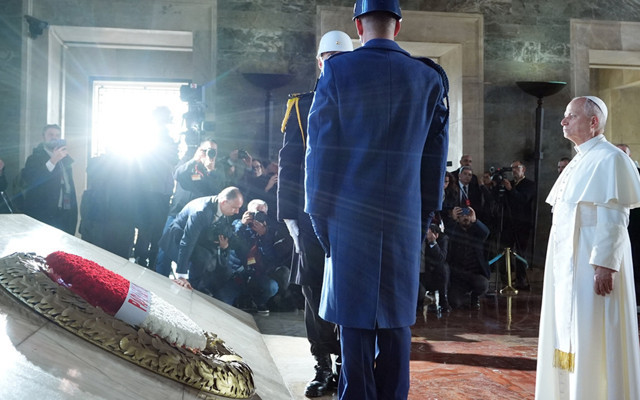 Dünya bu ziyareti konuşuyor 11 yıl sonra tarihi anlar! Papa 14. Leo, Türkiye’de