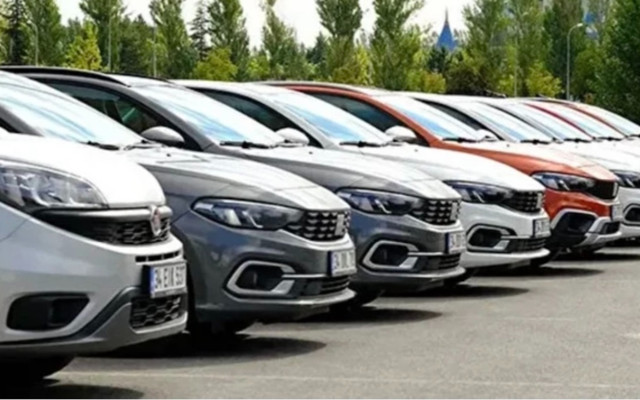 Otomatik viteslilere talep fazla ama... Türkiye'de satılan en ucuz otomatik vitesli araçlar hangileri?