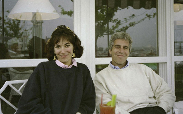 Epstein'in cinsel sapıklığını yöneten zengin kadının eski halinden eser yok çökmüş ve...