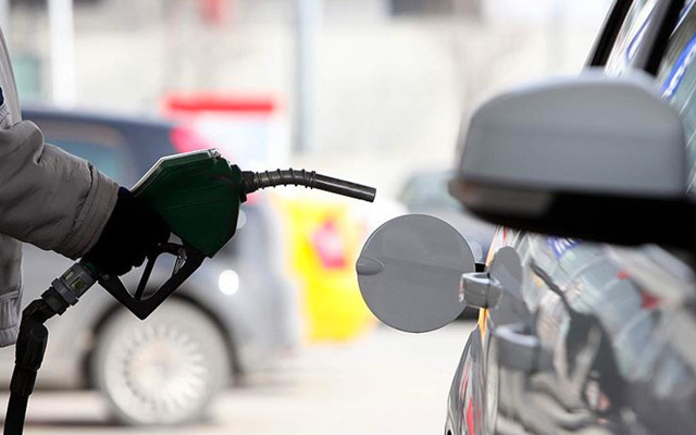İndirim sevinci kısa sürdü! Yeni zam kapıda, benzin ve motorinde fiyat değişiyor