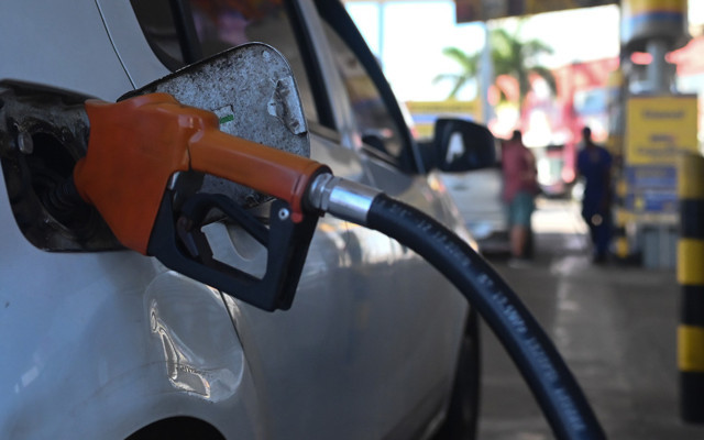 Motorinde tarihin en büyük indirimi! Benzin de var litresi bakın kaç lira olacak