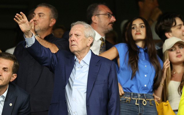 Aziz Yıldırım'dan Fenerbahçe'de dev temizlik! 4 futbolcuya yol gözüktü