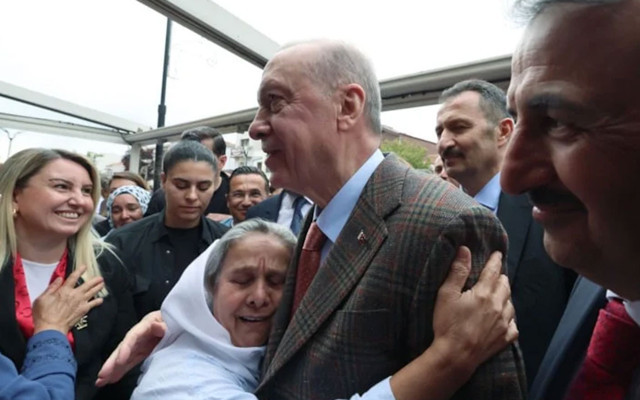 Cumhurbaşkanı Erdoğan, Edirne'de vatandaşlarla bir araya geldi