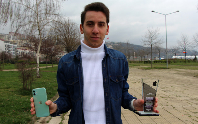 Siri'nin açığını bulan 17 yaşındaki genç 3 bin dolar ödül kazandı - Resim: 1