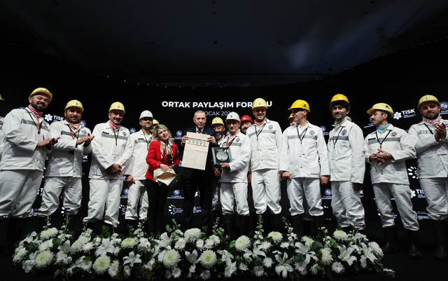 Cumhurbaşkanı Erdoğan asgari ücret ve ekonomi mesajları verdi: Sözümüzü yerine getirmiş olduk - Resim: 5