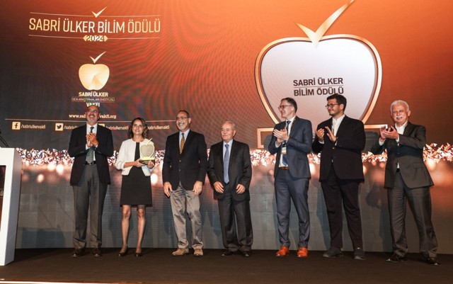 2024 Sabri Ülker Bilim Ödülü'nün sahibi Dr. Aydan Bulut Karslıoğlu oldu - Resim: 1