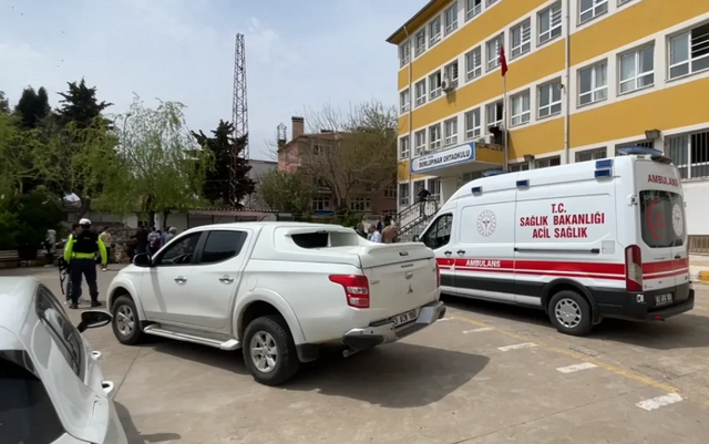 Siverek’te bir okulda öğretmene saldırı girişimi! Valilik açıklama yaptı - Resim: 0