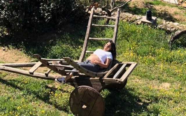 Çukur yıldızı Erkan Kolçak Köstendil baba olacak! Cansu Torun hamilelik pozlarını paylaştı - Resim: 4