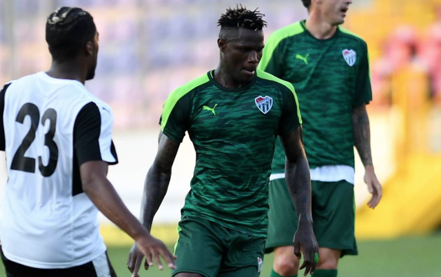 Bursaspor'da yaprak dökümü! Bir ayrılık daha gerçekleşti - Resim: 0