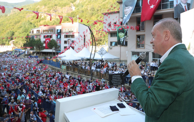 Erdoğan Giresun'da! '50 bin liraya kadar olan zararları hibeyle karşılanacak' - Resim: 0