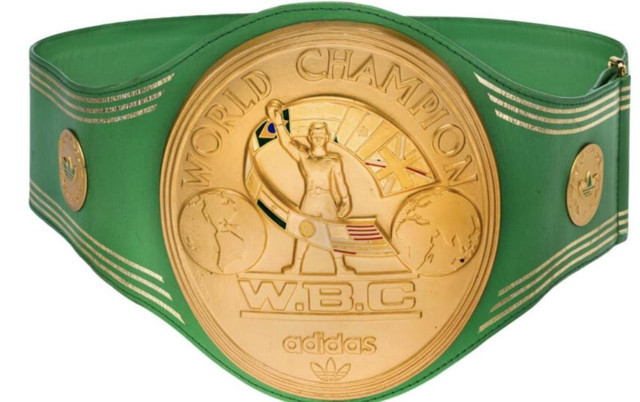 Muhammed Ali'nin şampiyonluk kemeri 6.18 milyon dolara satıldı - Resim: 0