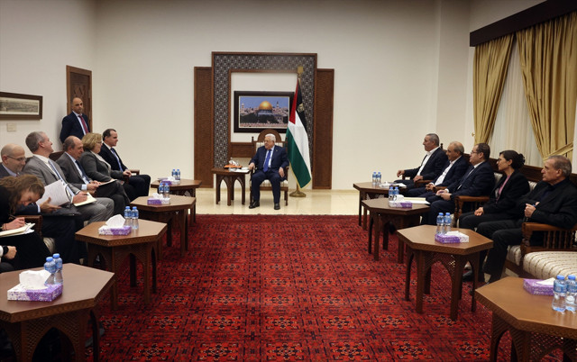 Şifa Hastanesi'ne toplu mezar kazılıyor! İsrailitiraf etti! Şifa Hastanesi'ne girdik, rehine yok... - Resim: 2