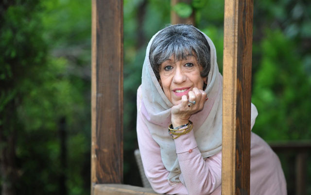 Çukur dizisi Ayşen Gruda'yı unutmadı! O sahnede duygulandıran detay - Resim: 2