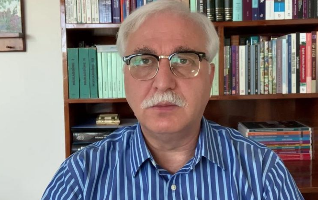 Bilim Kurulu Üyesi Prof. Dr. Tevfik Özlü: Salgın dalgalar şeklinde 1-2 yıl sürecek - Resim: 0