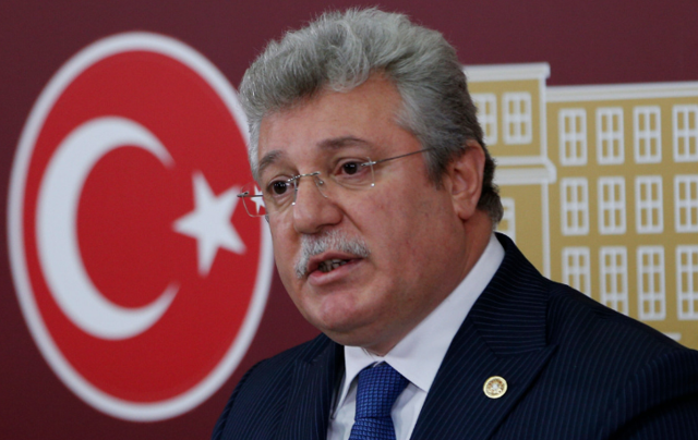 AK Parti'li Akbaşoğlu açıkladı: Hayvan haklarını önümüzdeki haftalarda yasalaştıracağız - Resim: 0