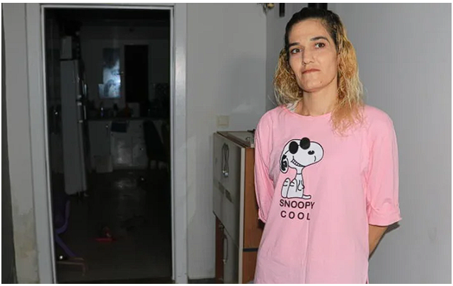 'Evi saatlik fuhşa kiralıyor' suçlaması! Çelik kapıyı söken ev sahibinden şok sözler - Resim: 2