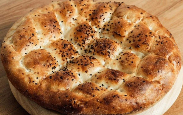 Evde Ramazan Pidesi nasıl yapılır? Fırıncılara taş çıkartacak ev yapımı ramazan pidesi tarifi ve püf noktaları - Resim: 0