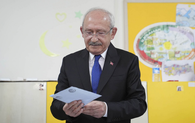 Kemal Kılıçdaroğlu Ankara'da oyunu kullandı "Partimize gerekli desteği verdik" dedi - Resim: 0