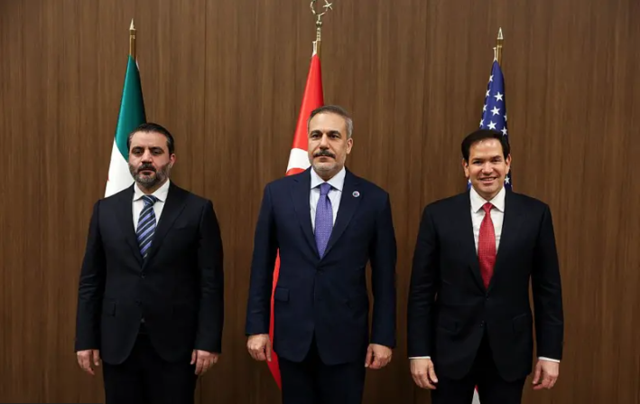 Bugün YPG ve Suriye için kritik gün! Türkiye Washington'da ABD ile masaya oturuyor - Resim: 1