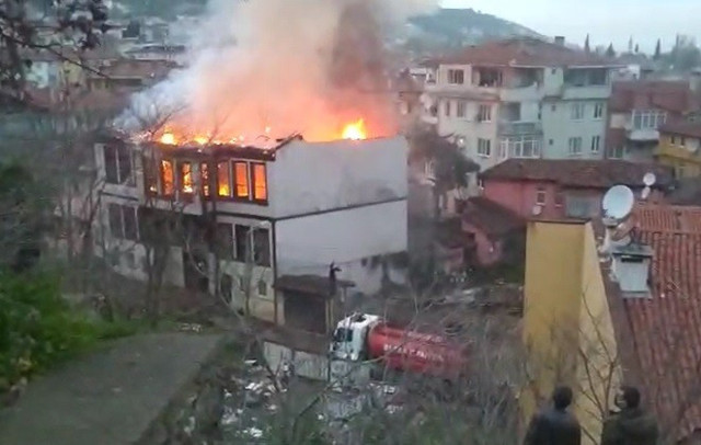 Bursa'da tarihi konak yangınlarında sabotaj şüphesi - Resim: 0