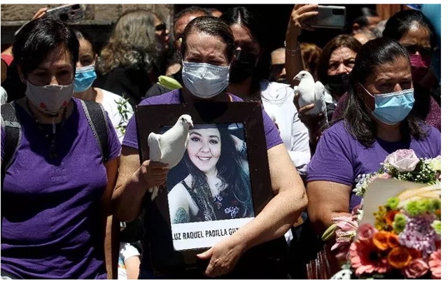 Diri diri yakılan genç kadın öldü! Nedeni şoke etti duvara bu tehdidi yazmıştı - Resim: 1