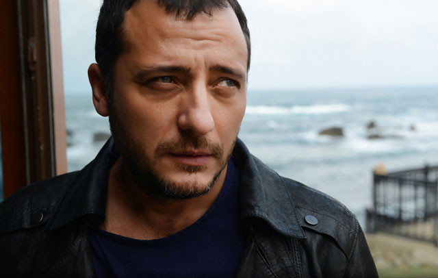 Mert Fırat ile Hande Doğandemir ayrıldı mı? İhaneti yalanlamışlardı ama... - Resim: 2