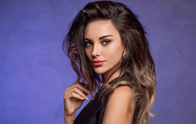 Tuvana Türkay'ın bir kadınla dudak dudağa öpüştüğü anlar olay oldu  - Resim: 1