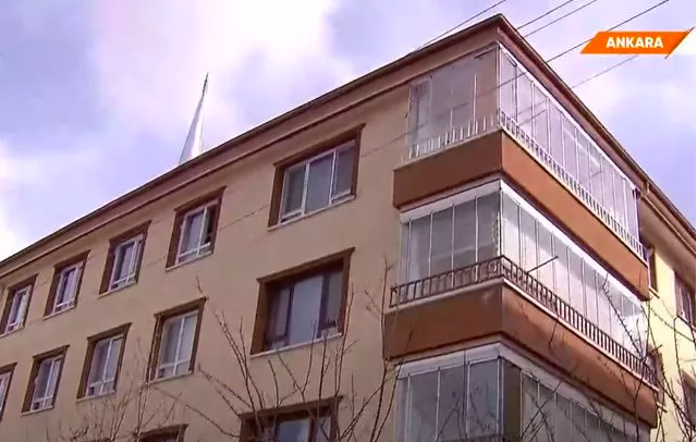 Maraş'taki deprem Ankara'daki evinin duvarını yıktı! Müteahhitin itirafı kan dondurdu - Resim: 2