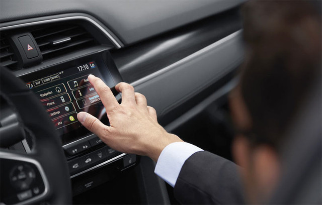 Honda Civic hatchback yenilendi şimdi daha sportif - Resim: 1