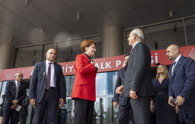 1 saatlik sürpriz görüşme! İYİ Parti lideri Meral Akşener'den Kılıçdaroğlu'na davet! - Resim: 0