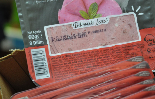 Şikayetler arttı İstanbul'da marketlere denetime giden zabıta ekipleri gözlerine inanamadı - Resim: 3