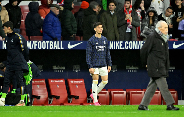 Ancelotti 6 oyuncu değiştirdi Arda Güler'i tercih etmedi Real Madrid elendi - Resim: 0