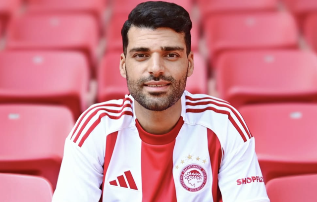 Savaşa katılmaya karar verdi! Dünyaca ünlü futbolcu İran ordusuna katılmak istiyor - Resim: 0