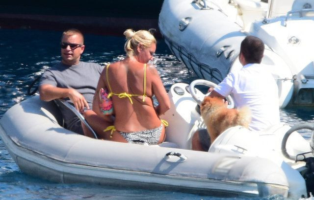 Pınar Altuğ'un Yağmur Atacan'la tatil keyfi devam ediyor bikinisiyle görenleri mest etti - Resim: 1