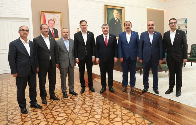 Sağlık-Sen’den Bakan Koca’ya ziyaret - Resim: 0