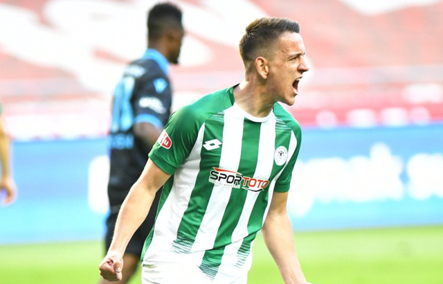 Beşiktaş transferi KAP'a bildirdi! Amir Hadziahmetovic yola çıktı... İşte bonservis bedeli - Resim: 0