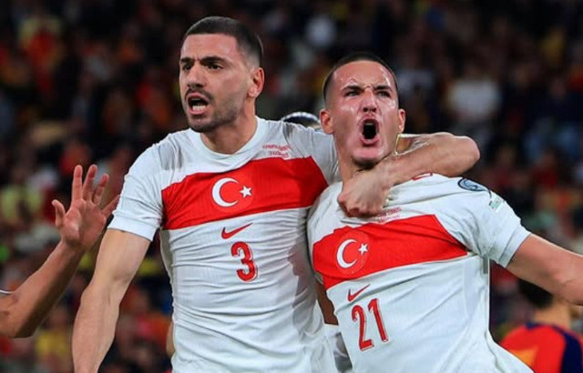Transferde mutlu son! Deniz Gül Galatasaray için İstanbul'a geliyor - Resim: 0