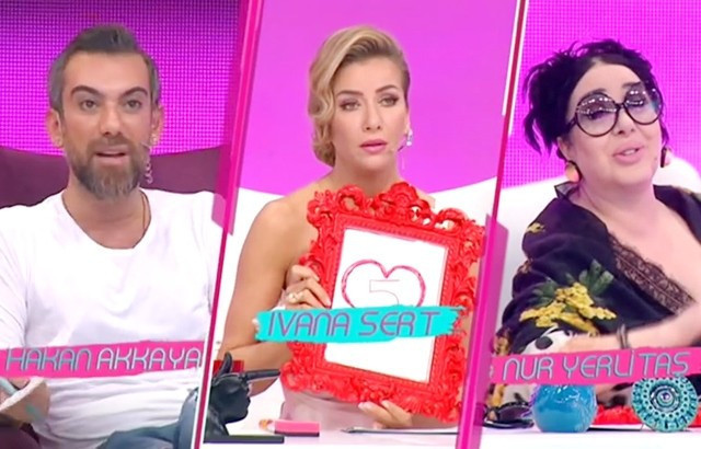 Nurella hızlı döndü! Pozları art arda sıraladı - Resim: 1