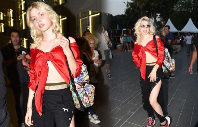 Aleyna Tilki Twitter'dan paylaştı takipçileri ne olduğunu anlamadı - Resim: 2