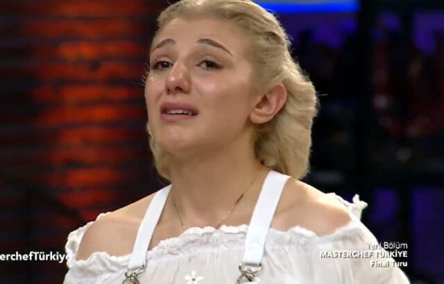 MasterChef Türkiye'de ana kadroya sürpriz bir isim girdi Dilara'nın gözyaşları sel oldu - Resim: 3